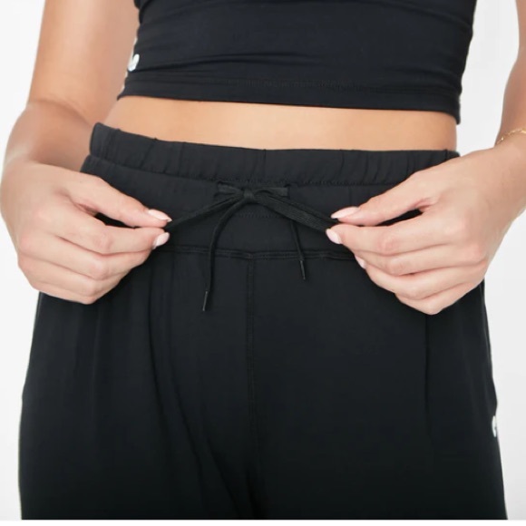 Senita Athletics Weekend Joggers - Black - Size M - Picture 4 of 13